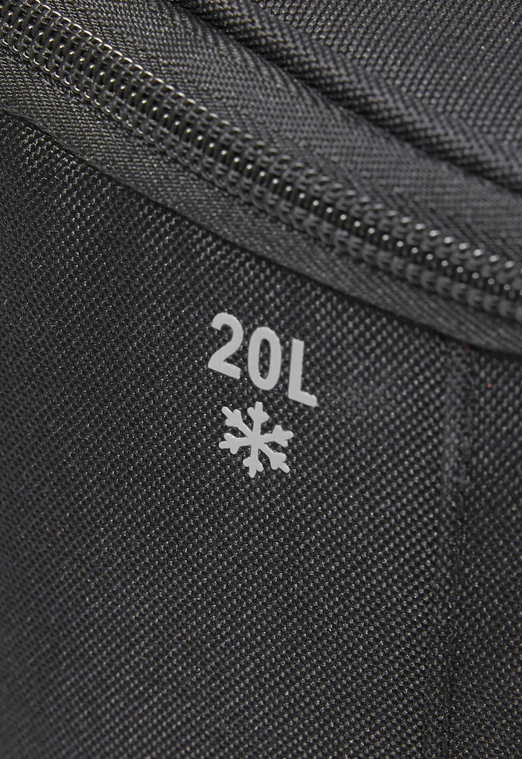 28 Can Cooler Backpack - Image 11