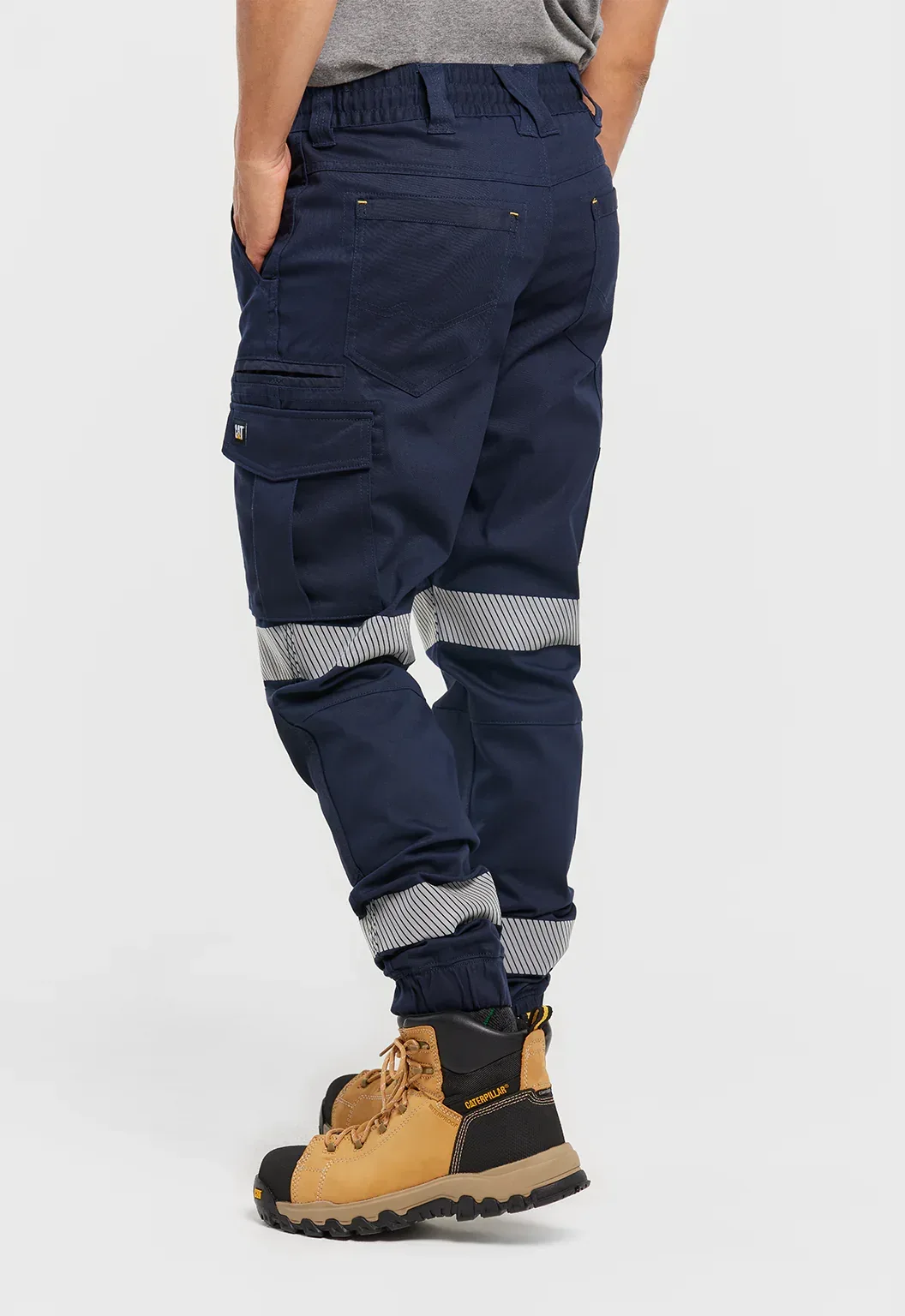 Dynamic Cuffed Taped Pant - Image 4