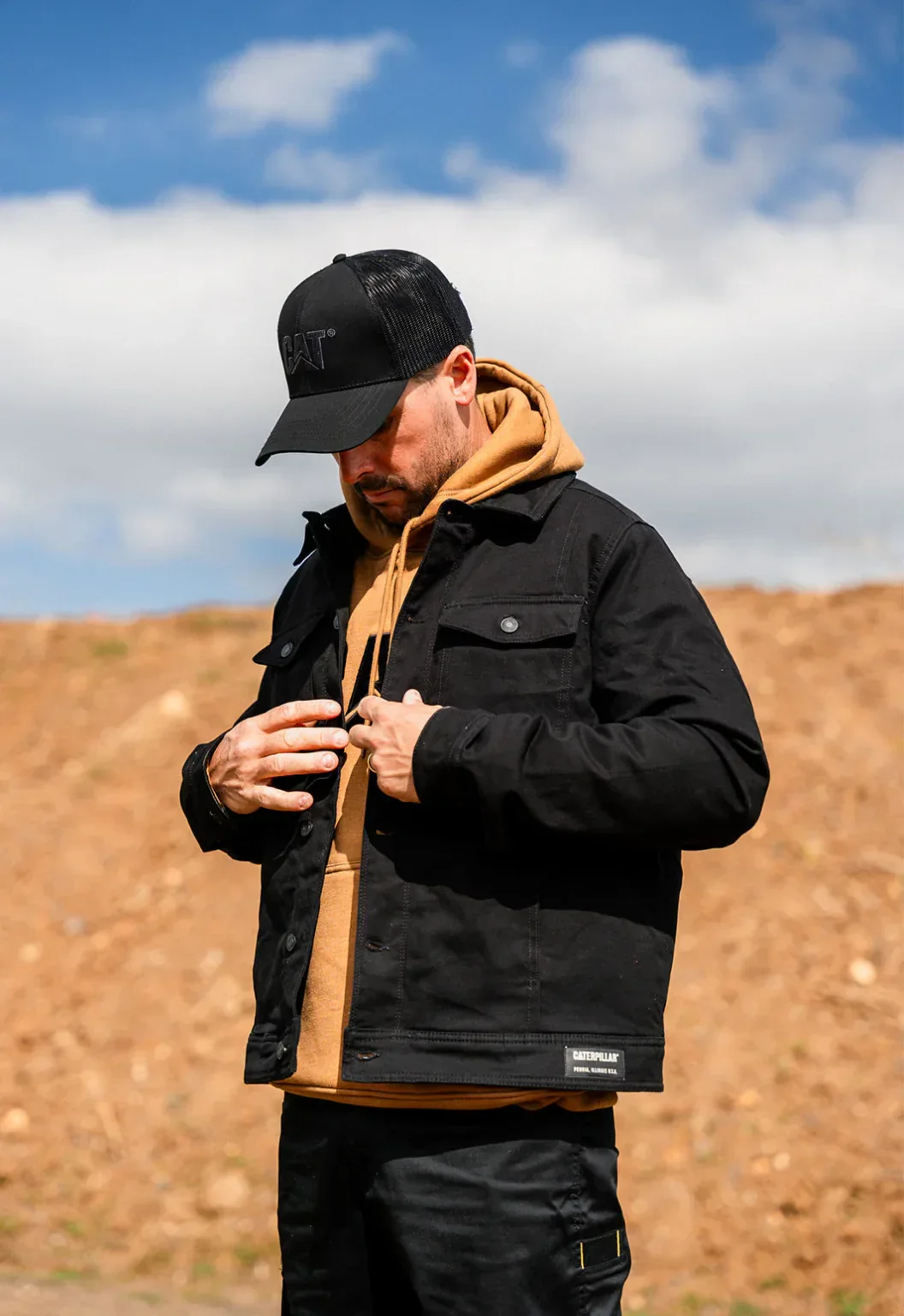 Raised Logo Cap - Black - Image 2